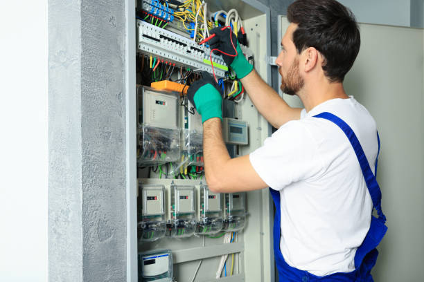 Best Affordable Electrician  in Kingston, IL